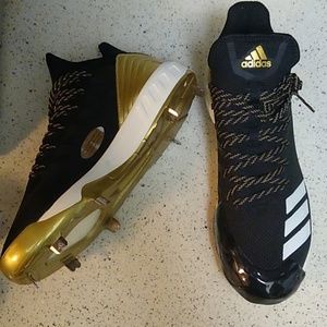 Adidas baseball cleats